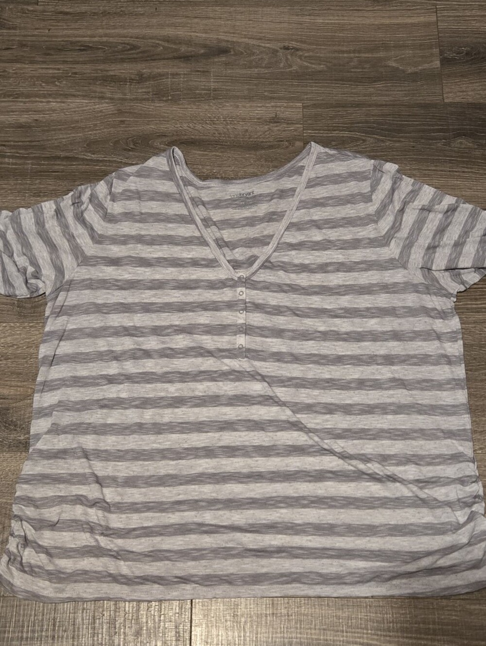 22/24 Lane Bryant Paris T-Shirt